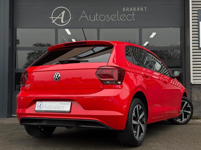 Volkswagen POLO 1.0 TSI Beats Clima CarPlay LED