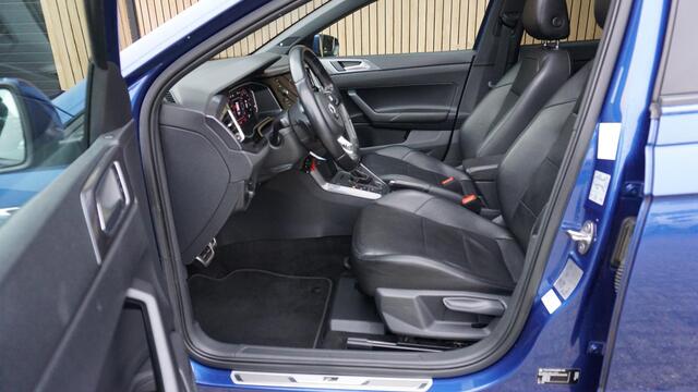 Volkswagen POLO 1.5 TSI 150pk DSG 5Drs 3x R-Line Pano.Dak Leder LED 17inch LM BEATS *NL Auto* 84492km!