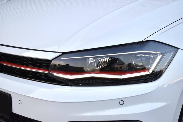 Volkswagen POLO 2.0 TSI GTI 200pk Pano | Apple-Carplay | Dsg
