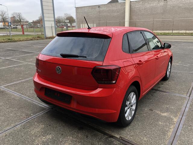 Volkswagen POLO 1.0 TSI Highline