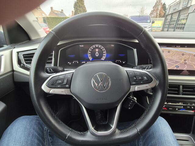 Volkswagen POLO 1.0 MPI Polo NAVIGATIE/CLIMATRONIC/STOELVERWARMING/SPEEDLIMITER/PARKEERSENSOREN
