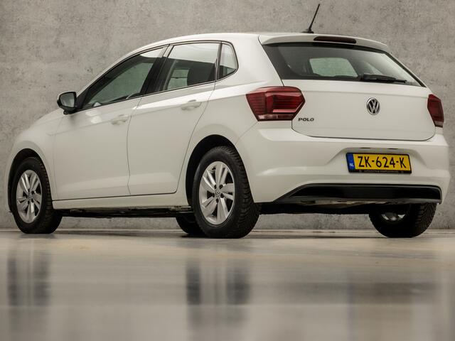Volkswagen POLO 1.0 TSI Sportline (APPLE CARPLAY, GROOT NAVI, ADAPTIVE CRUISE, SPORTSTOELEN, LM VELGEN, ARMSTEUN, NIEUWE APK, NIEUWSTAAT)