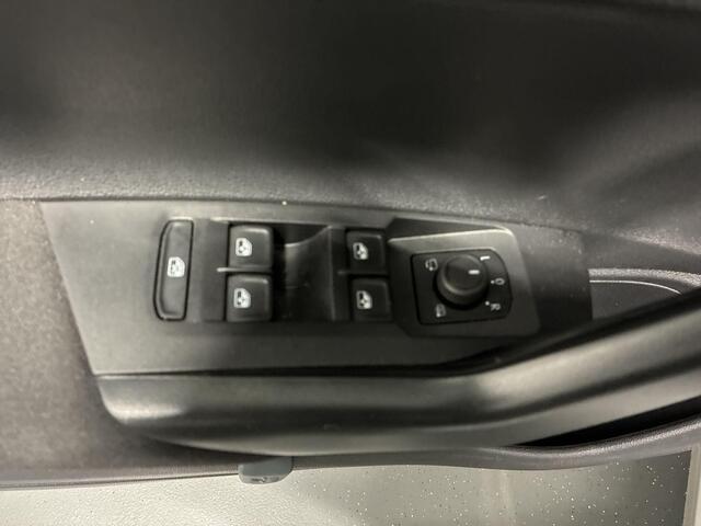 Volkswagen POLO 1.0 TSI 95pk DSG Life Business · Apple/Android Car Play · Navigatie · Stoelverwarming · Alarm · 15'' Inch · Garantie t/m 12-01-2028 of 100.000km