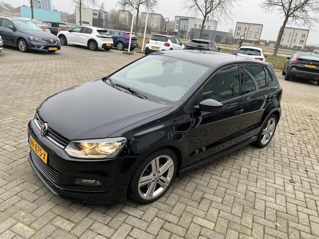 Volkswagen POLO 1.0 TSI R-line Highline / 17 inch / Clima / Cruise / Carplay /Stoelverwarming