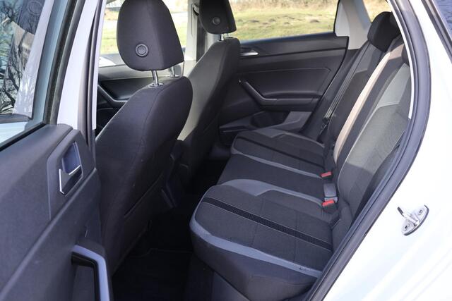 Volkswagen POLO 1.0 TSI Highline