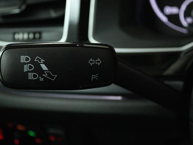 Volkswagen POLO 1.0 TSI Highline Cruise control adaptive | climate control | parkeersensoren voor en achter | Bluetooth