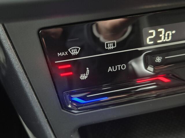 Volkswagen POLO 1.0 TSI Style Automaat / All season banden / Stoelen-pakket / Virtual cockpit / Stoelverwarming / Adaptief cruise control / Apple Carplay Android Auto / Trekgewicht 1100 kg / Climate control / Parkeersensoren voor en achter /