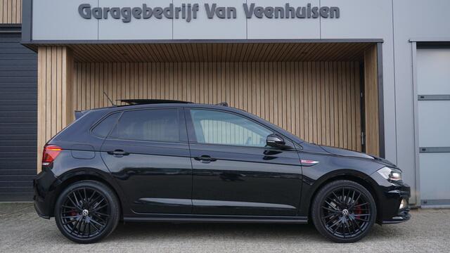 Volkswagen POLO GTI 2.0 TSI 200PK 5DRS DSG Pano.Dak Leder/Alcantara 18inch LM Keyless Virtual Beats Keyless *NL auto* 70341km!