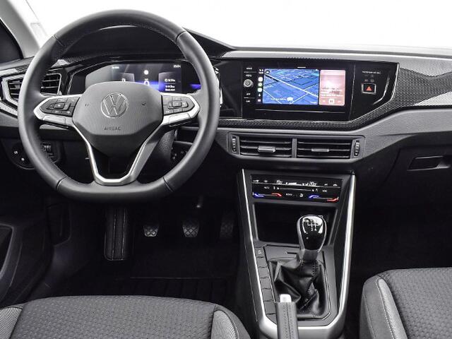 Volkswagen POLO Life Edition 1.0 TSI 95 pk 5 versn. Hand · Achteruitrijcamera · Parkeersensor achter · Velgen 'essex', 15 inch lichtmetaal · Voorraad OUTLET