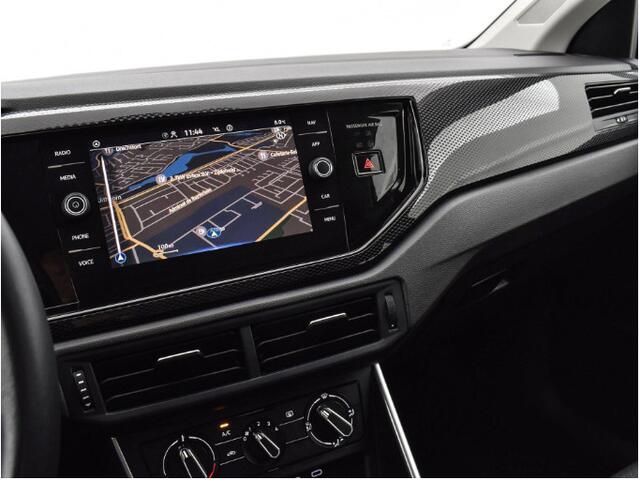 Volkswagen POLO Life Edition 1.0 TSI 95 pk 5 versn. Hand · Achteruitrijcamera · Parkeersensor achter · Velgen 'essex', 15 inch lichtmetaal · Voorraad OUTLET