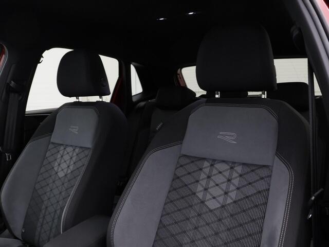 Volkswagen POLO 1.0 TSI 95pk DSG R-Line · Camera · Keyless · Apple/Android Car Play · Trekhaak · Navigatie · 16'' Inch · Garantie t/m 09-03-2027 of 100.000km