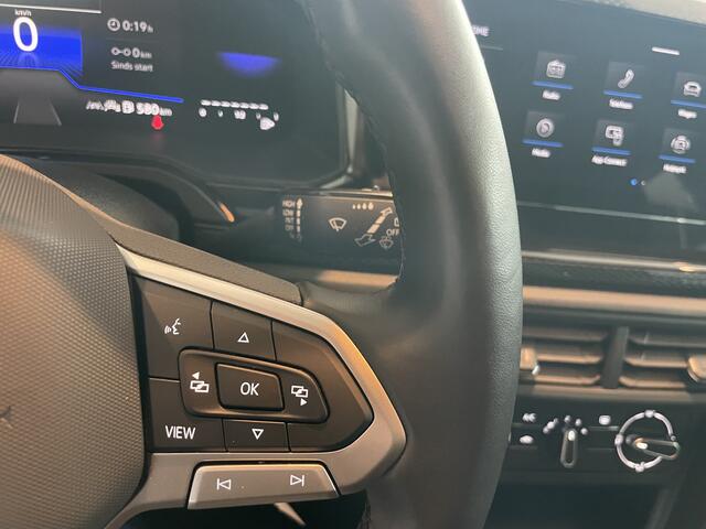 Volkswagen POLO 1.0 TSI Life Airco- Apple carplay - Cruise control - Navigatie - Parkeersensoren - Licht metalen velgen 15 inch - Bluetooth - Led verlichting - Radio - Elektrische ramen - Start/stop systeem - Stuur leder