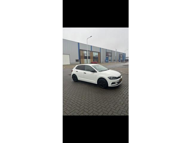 Volkswagen POLO 1.0 MPI Comfortline STOELVERWARMING-AIRCO-17 INCH