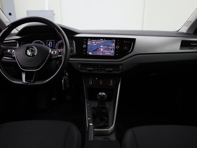 Volkswagen POLO 1.0TSI/95PK Comfortline · Apple/Android Car Play· Navigatie · Airco · Parkeersensoren