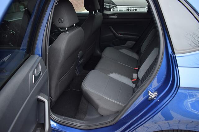 Volkswagen POLO 1.5 TSI 150pk DSG R-line | Camera | LED | Beats | 17"