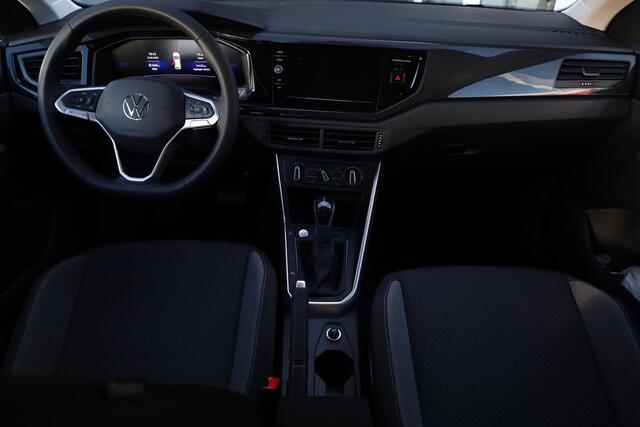 Volkswagen POLO 1.0 TSI Life Edition 95PK / 70kW DSG, Demonstratie voertuig (beschikbaar per 1 september 2026), keyless start & entry, achteruitrijcamera (rear view), parkeersensoren voor en achter (pdc), elektrisch verstel-, verwarm- en inklapbare buitenspiegels, LED-ko