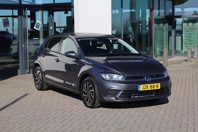 Volkswagen POLO 1.0 TSI Life Edition 95PK / 70kW DSG, Demonstratie voertuig (beschikbaar per 1 september 2026), keyless start & entry, achteruitrijcamera (rear view), parkeersensoren voor en achter (pdc), elektrisch verstel-, verwarm- en inklapbare buitenspiegels, LED-ko