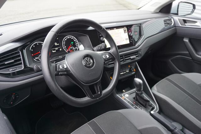 Volkswagen POLO 1.0 TSI Highline AUTOMAAT - Climate / Navi / Cruise / Camera / Stoelverw. / Lm velgen