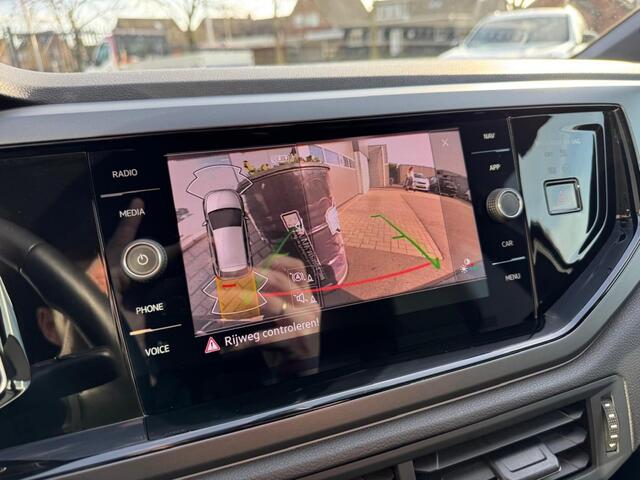 Volkswagen POLO 1.0 TSI R-LINE IQlight Carplay Navi ACC Stoelverwarming Camera 15.000 km