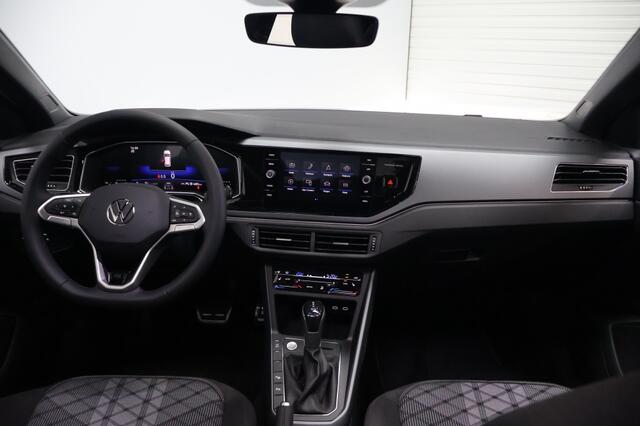 Volkswagen POLO VI R-Line 95pk DSG | Panoramadak | Matrix LED | Camera | Carplay