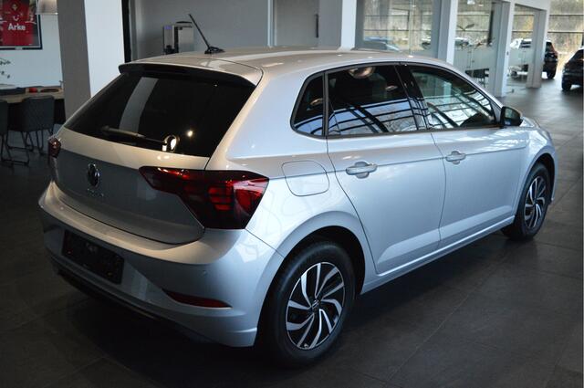 Volkswagen POLO 1.0 TSI Life Edition carplay camera led pdc 95 pk !!