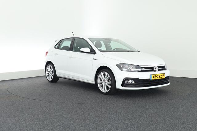 Volkswagen POLO 1.0 TSI 95pk R-Line Highline Trekhaak Navigatie Parkeersensoren