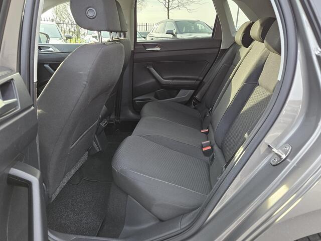 Volkswagen POLO 1.0 TSI Comfortline Virtual Cockpit | Parkeersensoren voor en achter | LM Velgen | Navigatie | Apple Carplay of Android Auto