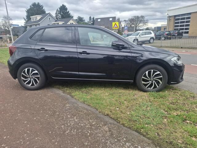 Volkswagen POLO 1.0 TSI Life Bns