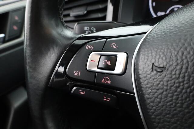 Volkswagen POLO 1.0 TSI Comfortline | Navi by Apple CarPlay | Keyless | Camera | Airco | 17'' | Trekhaak | PDC