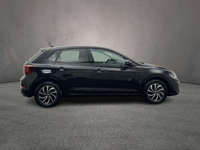 Volkswagen POLO Life Edition 1.0 TSI 95pk DSG Automaat Adaptive cruise control, Achteruitrijcamera, LED koplampen, App connect, DAB, Radio, Airco, Parkeersensor achter