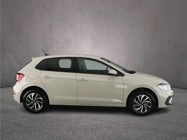 Volkswagen POLO Life Edition 1.0 TSI 95pk Adaptive cruise control, Achteruitrijcamera, LED koplampen, Airco, DAB, Radio, Parkeersensor achter, App connect