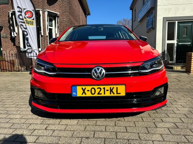 Volkswagen POLO 1.0 TSI HIGHLINE R-Line uitgevoerd