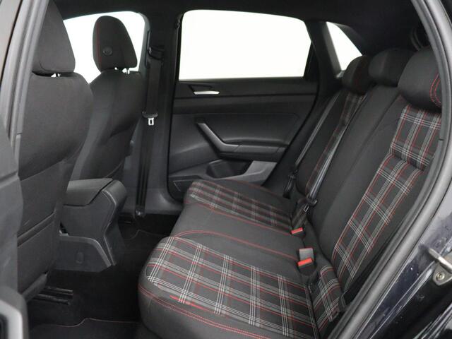 Volkswagen POLO 2.0 TSI GTI | Panoramadak | Stoelverwarming | Adaptive cruise | Camera | Virtual Cockpit | Carplay | Keyless | Full LED | Navigatie | Climate control | Origineel NL