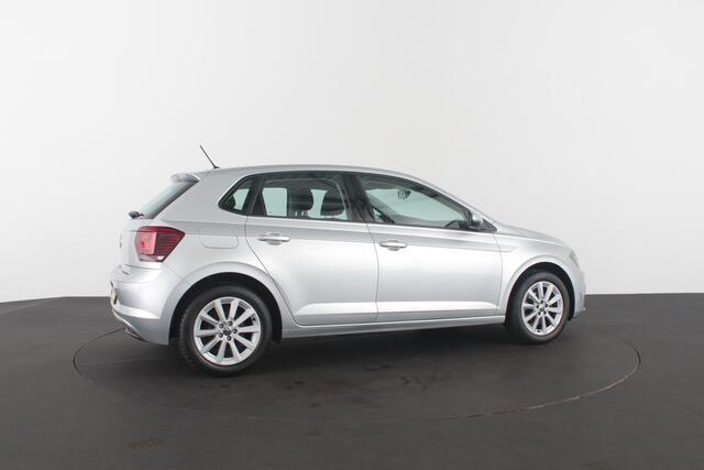 Volkswagen POLO 1.0 TSI Comfortline > Apple CarPlay/Adaptive Cruise Control/Parkeersensoren V + A