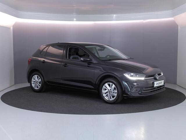 Volkswagen POLO 1.0 TSI Style 95 pk Automaat (DSG) | Navigatie | Parkeersensoren | Adaptieve cruise control | Matrix LED koplampen | Stoelverwarming |