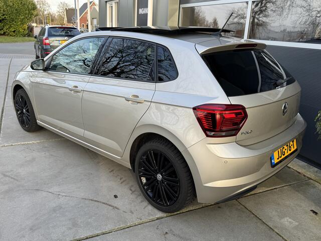 Volkswagen POLO 1.0 TSI 115pk H6 Highline LED Panoramadak Winterpakket Camera