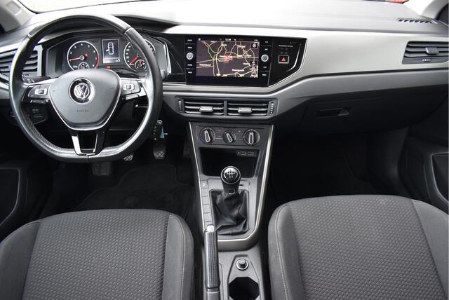 Volkswagen POLO 1.0 Comfortline Navi, Cruise control, Airco, Carplay, Trekhaak