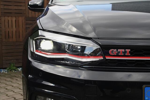 Volkswagen POLO 2.0 TSI GTI / Virtual / DSG / Panoramadak / Dealer ondh.