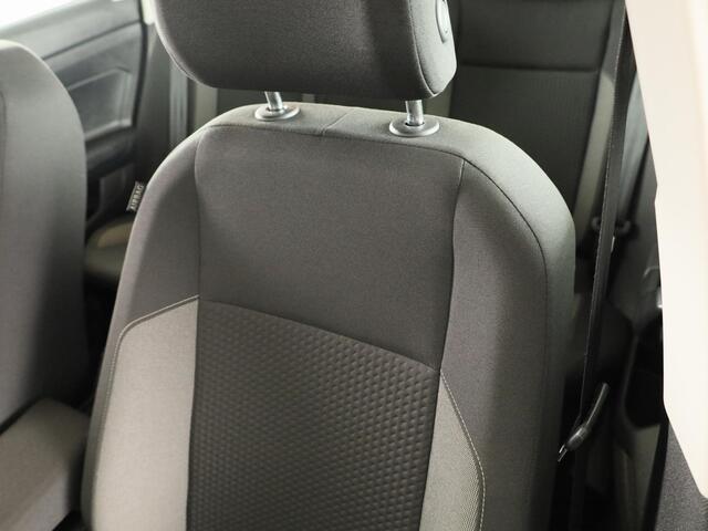 Volkswagen POLO 1.0 TSI Life 95PK | Navigatie via app | parkeersensoren | digitaal dshboard