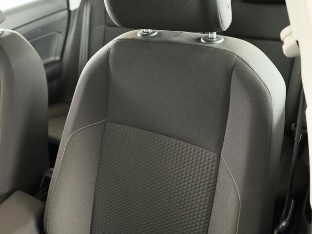 Volkswagen POLO 1.0 TSI Comfortline Business 95PK | Automaat (DSG) | Navigatie | Parkeersensoren