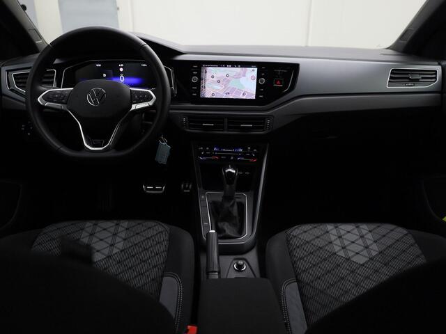 Volkswagen POLO 1.0TSI/95PK R-Line DSG · Navigatie · Apple/Android · Camera + Parkeersensoren · Garantie t/m 14-08-2026