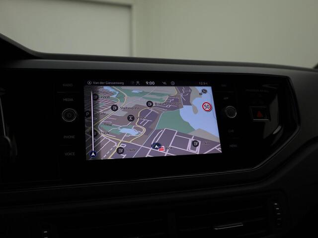 Volkswagen POLO 1.0TSI/95PK R-Line DSG · Navigatie · Apple/Android · Camera + Parkeersensoren · Garantie t/m 14-08-2026