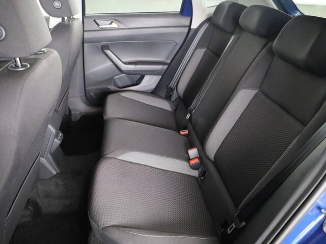 Volkswagen POLO GP Life Edition 1.0 95 pk 5 versn. Hand | 15" LM | Stoelverwarming | Camera |