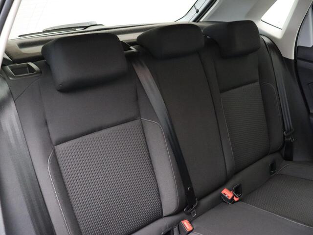 Volkswagen POLO 1.0 TSI Comfortline Business | Achteruitrijcamera | Parkeersensoren voor/achter | Gescheiden climate control |