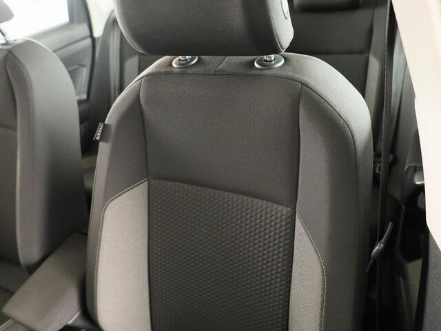 Volkswagen POLO 1.0 TSI Life 95PK | Navigatie via app | parkeersensoren | lm velgen