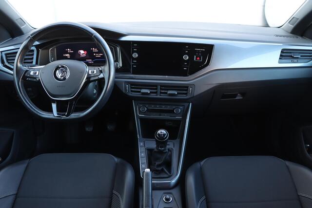 Volkswagen POLO 1.0 TSI Comfortline Business Carplay | Adaptive | Sensoren