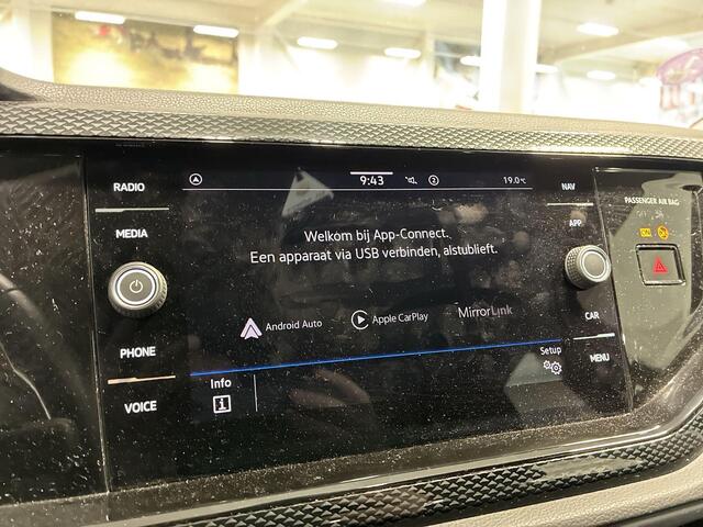 Volkswagen POLO 1.0 TSI 95pk DSG Life · Camera · Apple/Android Car Play · Navigatie · Airco · Cruise Control · 15'' Inch · Elek. Inklapbare buitenspiegels ·