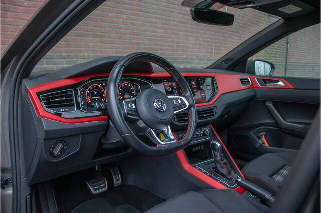 Volkswagen POLO 2.0 TSI GTI, Origineel NL, Panoramadak, Full LED, Beats, Carplay, Virtual Cockpit, Camera, DAB+, Navigatie, PDC.