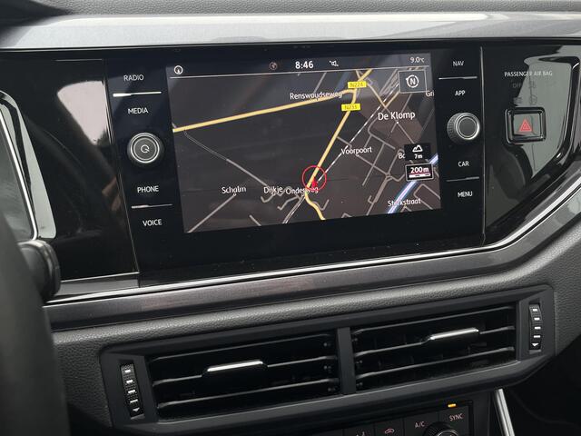 Volkswagen POLO 1.0 TSI Highline Panoramadak, LED, Stoelverwarming, PDC,