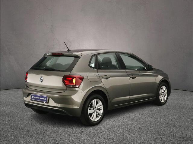 Volkswagen POLO Comfortline 1.0 TSI 95pk App connect, Airco, Bluetooth, LED dagrijverlichting, 15 inch lichtmetalen velgen, Radio